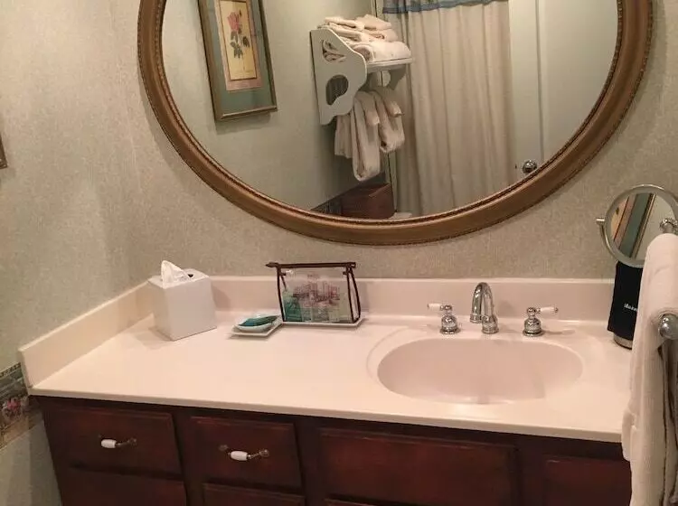 هتل Boardwalk Plaza