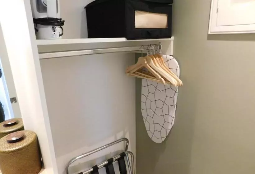 هتل Le Petit Pali Brentwood