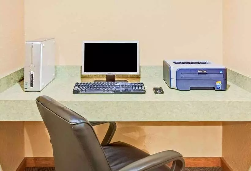 酒店 Days Inn By Wyndham Boerne