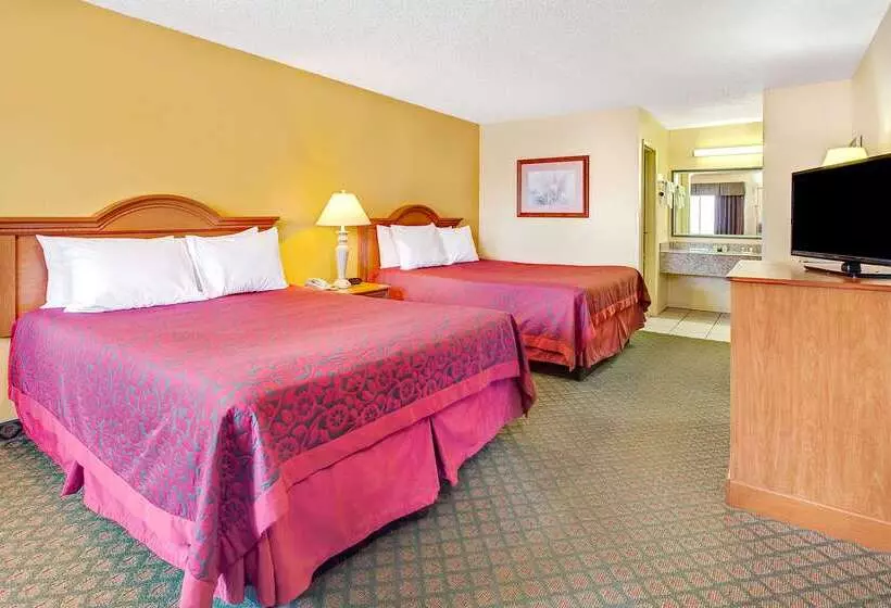 酒店 Days Inn By Wyndham Boerne