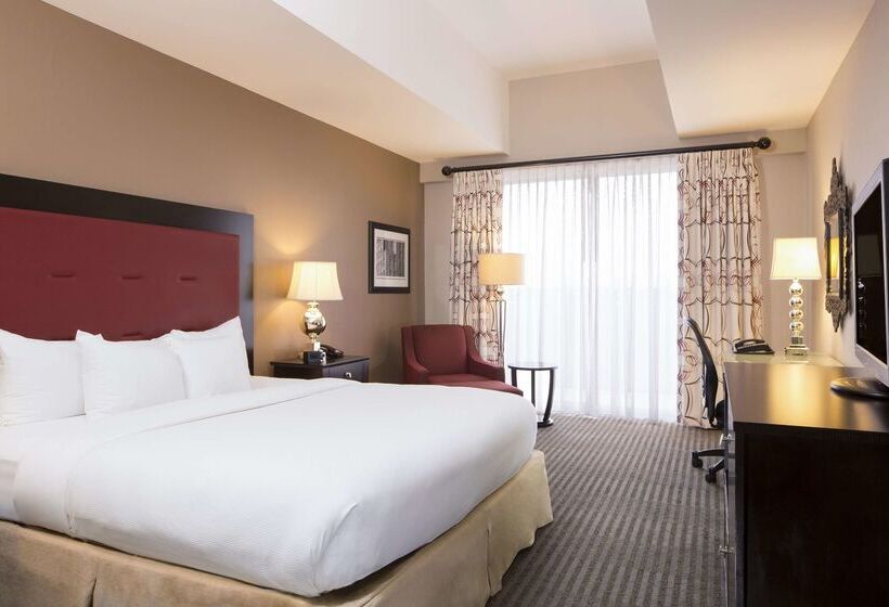 Otel Doubletree By Hilton Raleigh  Brownstone  University