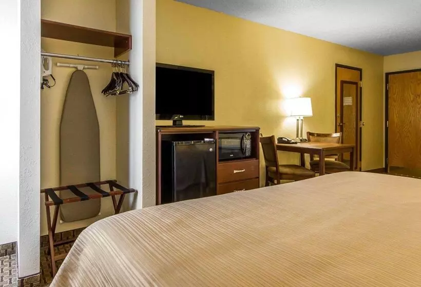 هتل Quality Inn