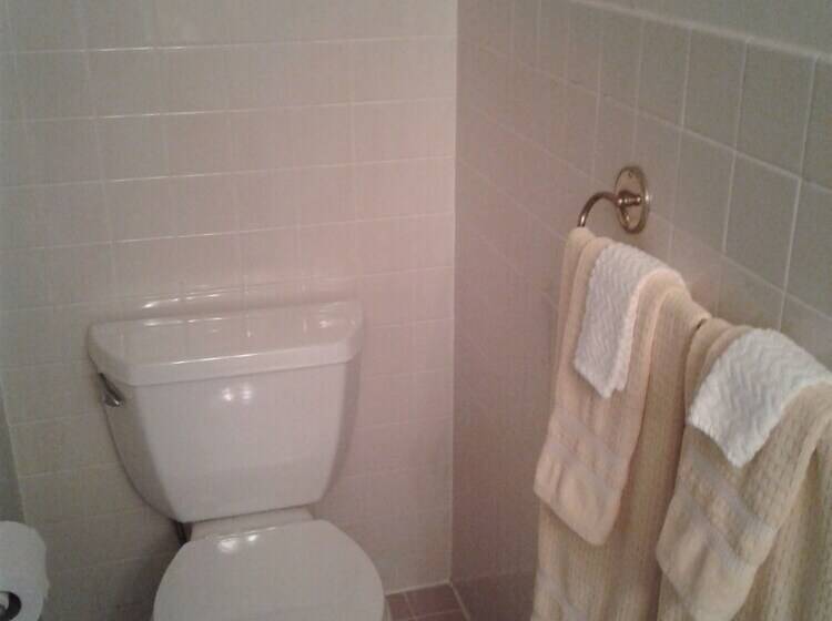 Отель The Brick