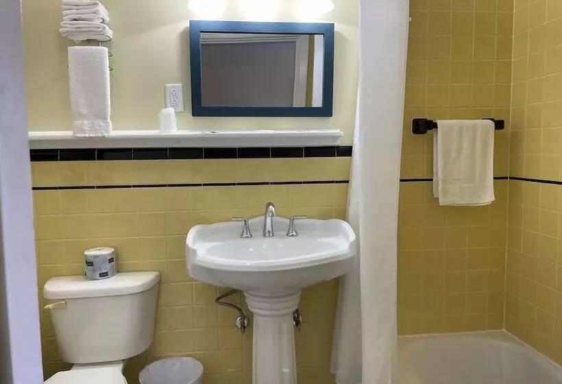 Motelli Bucksport Inn