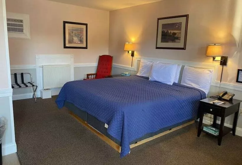 Motelli Bucksport Inn