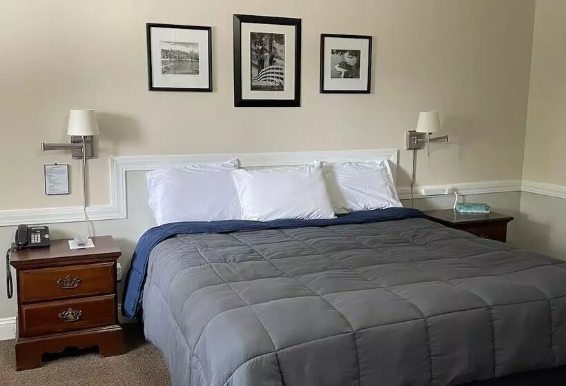 Motelli Bucksport Inn