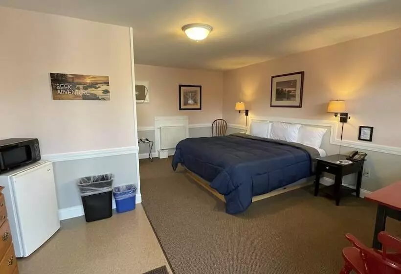 Motelli Bucksport Inn