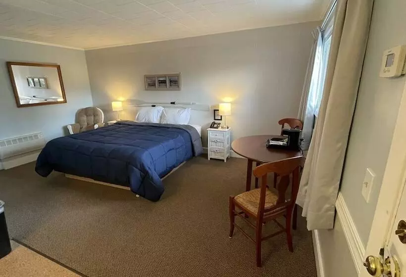 Motelli Bucksport Inn