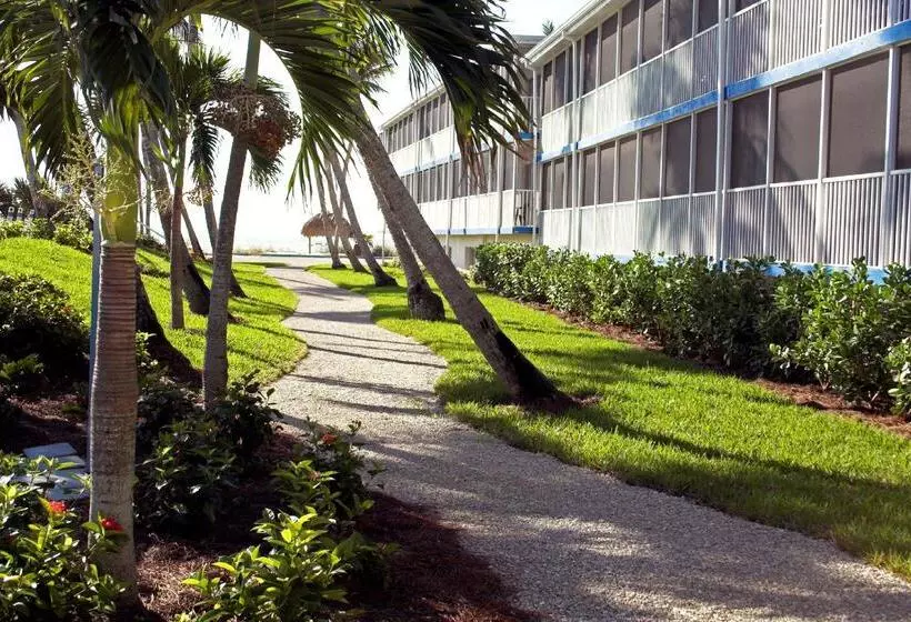 منتجع Sunset Beach Inn