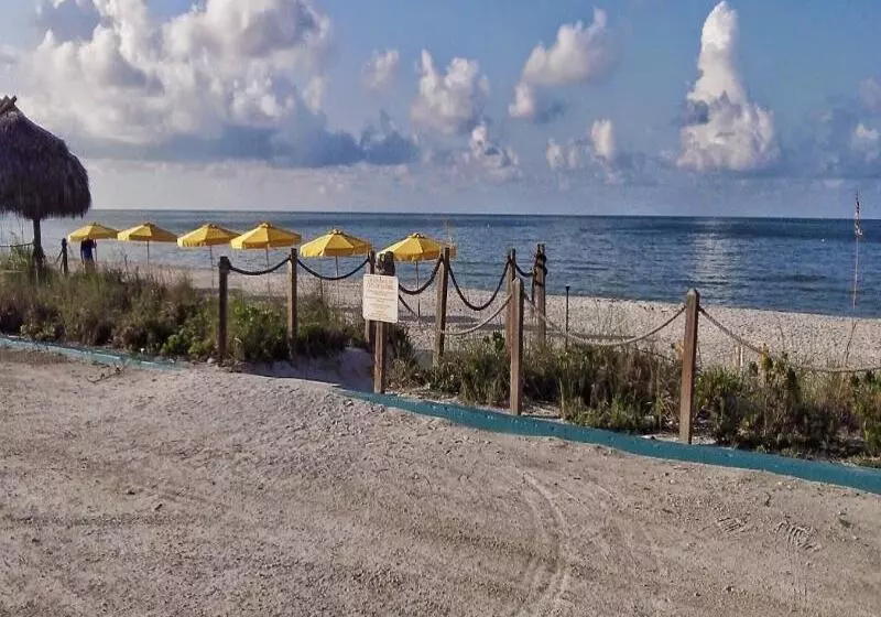 منتجع Sunset Beach Inn