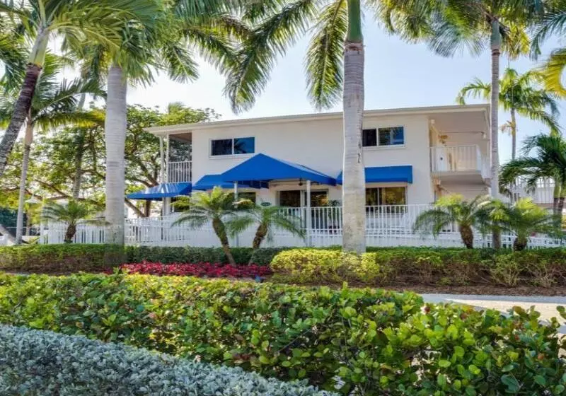 منتجع Sunset Beach Inn