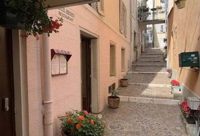 ホテル Initial By Balladins, Hôtel Broisin