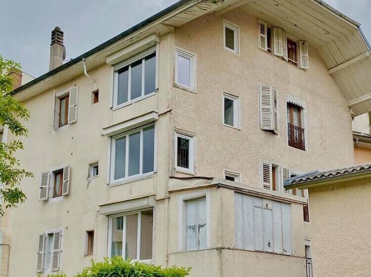 هتل Initial By Balladins, Hôtel Broisin