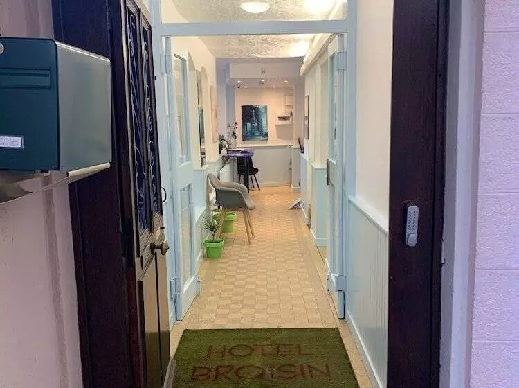 ホテル Initial By Balladins, Hôtel Broisin