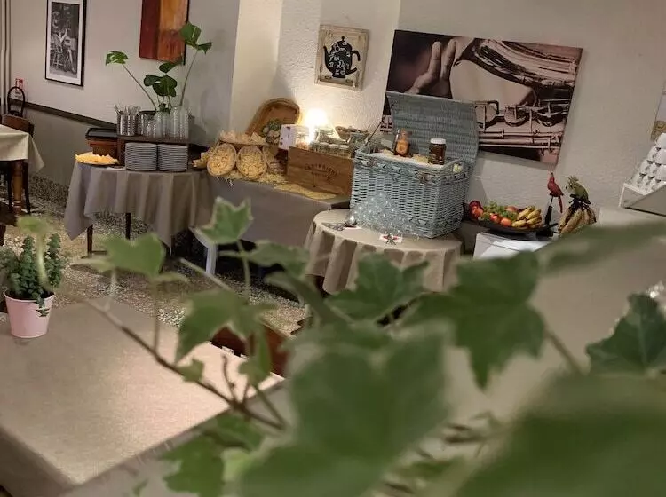 ホテル Initial By Balladins, Hôtel Broisin