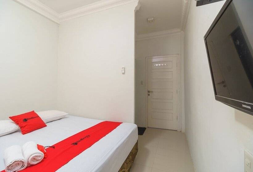 Szálloda Reddoorz Syariah @ Panglima Nyak Makam Aceh