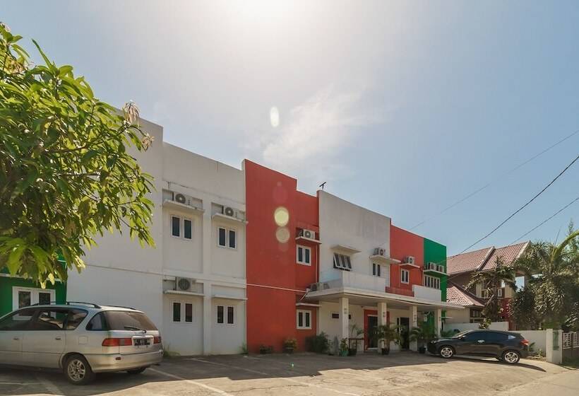 Szálloda Reddoorz Syariah @ Panglima Nyak Makam Aceh