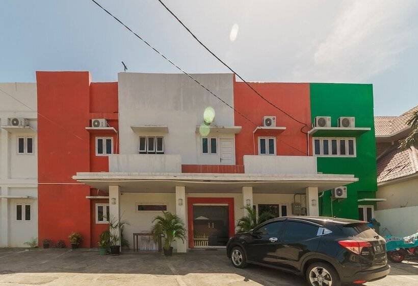 Szálloda Reddoorz Syariah @ Panglima Nyak Makam Aceh