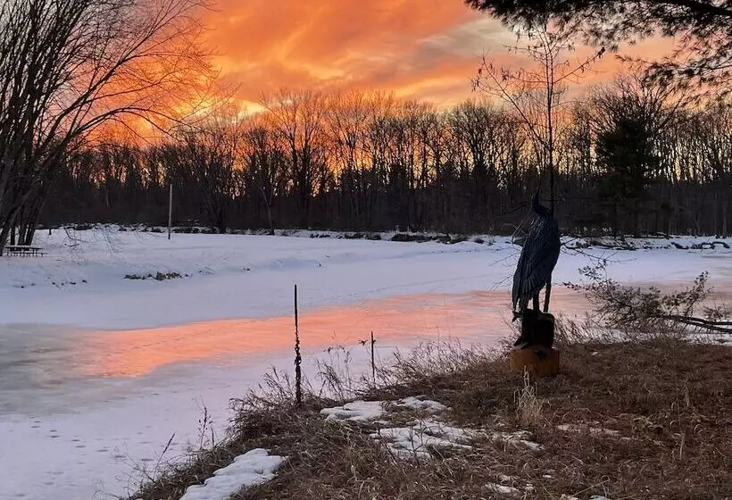 ベッドアンドブレックファースト Inn At The River