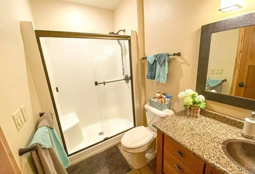 ベッドアンドブレックファースト Inn At The River