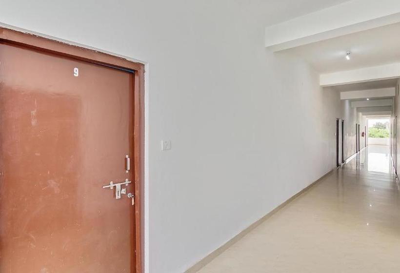 בית מלון כפרי Spot On 40522 Siya  & Garden