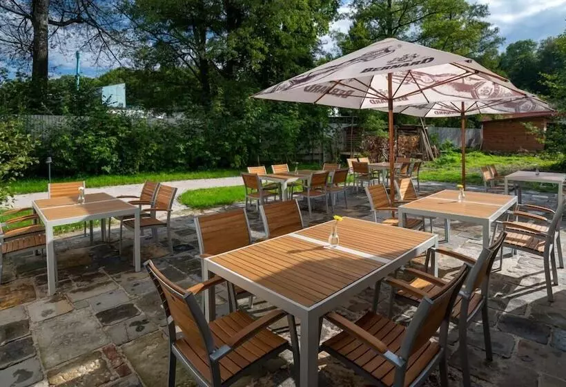 Hotelli Villa Rosenaw