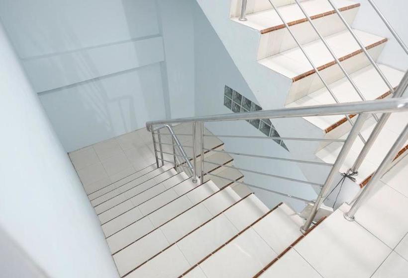 פנסיון Reddoorz Near Universitas Sisingamangaraja Medan