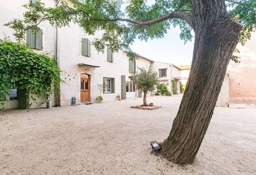 ベッドアンドブレックファースト Gabrielle Jeanne