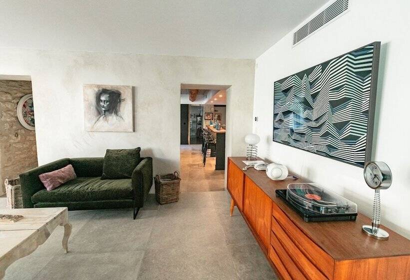 ベッドアンドブレックファースト Gabrielle Jeanne