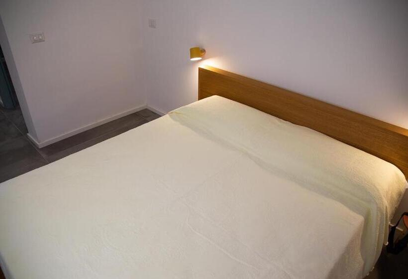 צימר La Casetta   Rooms & Garden