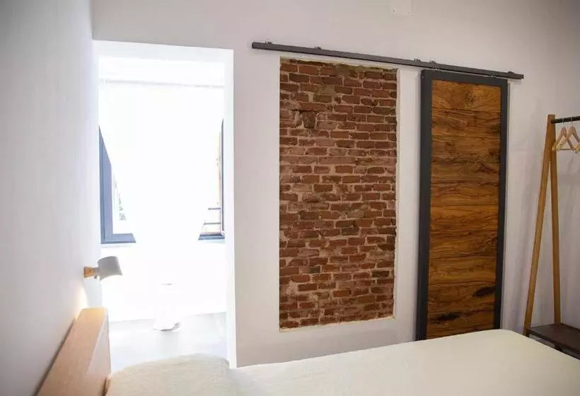 ベッドアンドブレックファースト La Casetta   Rooms & Garden