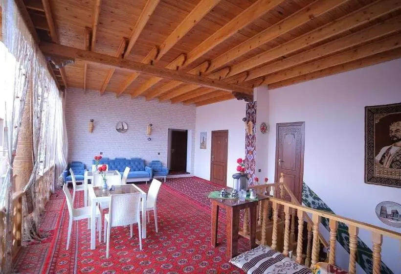 تختخواب و صبحانه Rasulboy Guest House