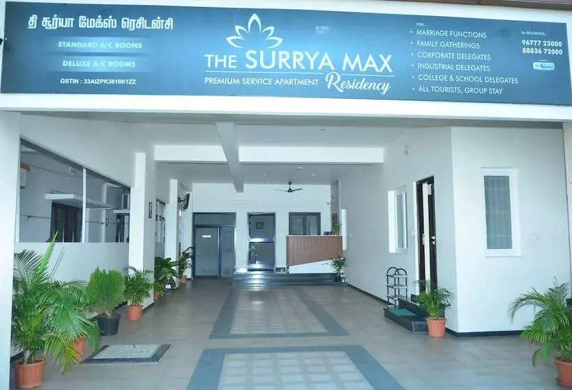 Aamiaismajoitus (B&B) The Surrya Max Residency