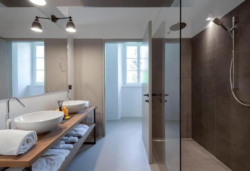 هتل Castel Hortenberg