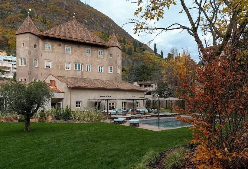 هتل Castel Hortenberg