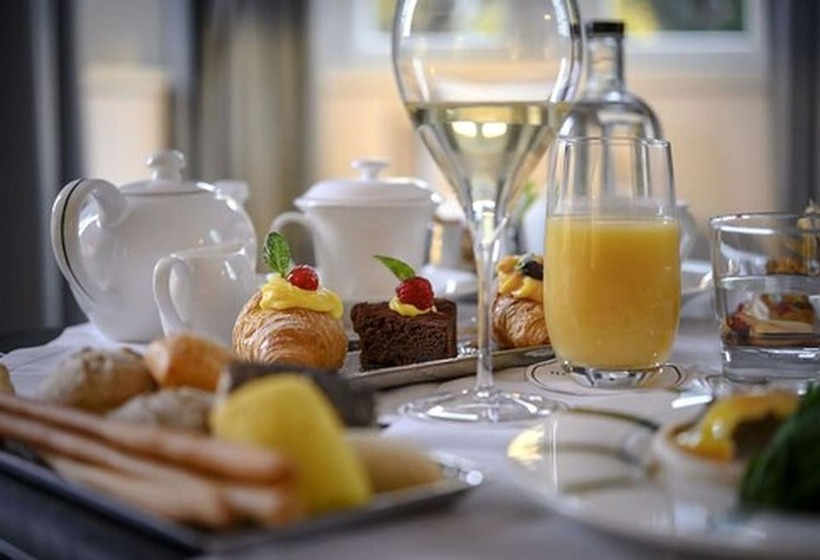 هتل Castel Hortenberg