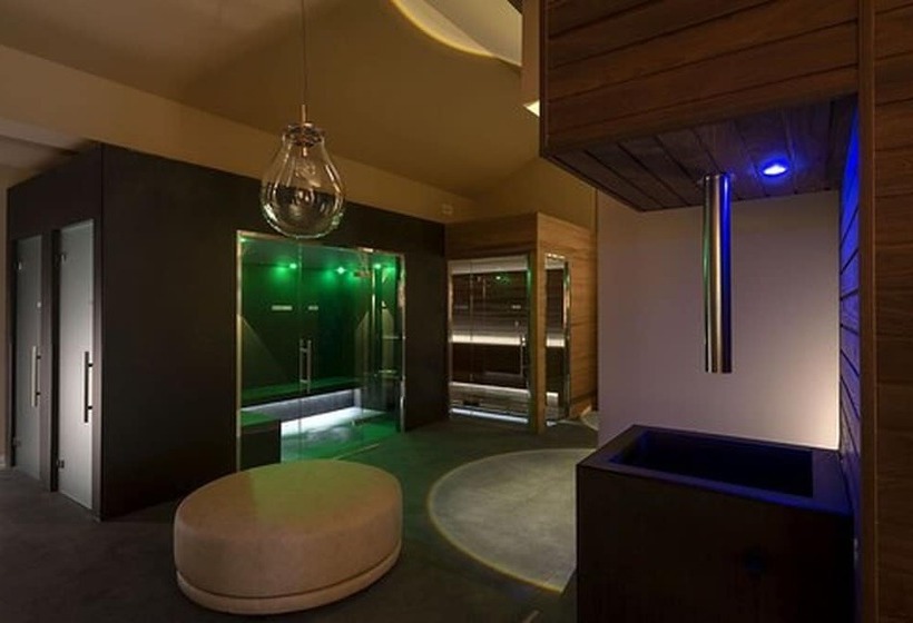 هتل Castel Hortenberg