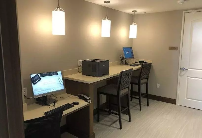 Hotelli Staybridge Suites Irvine   John Wayne Airport, An Ihg