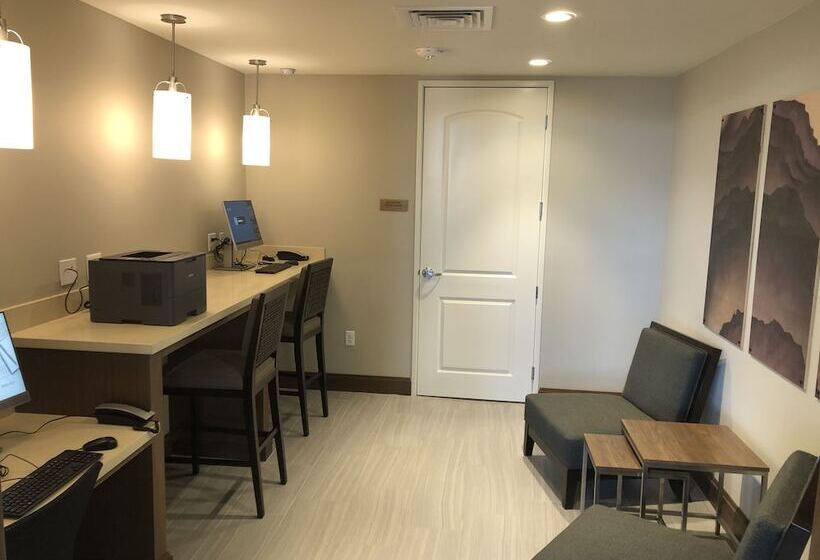 Hotel Staybridge Suites Irvine John Wayne Airport, An Ihg