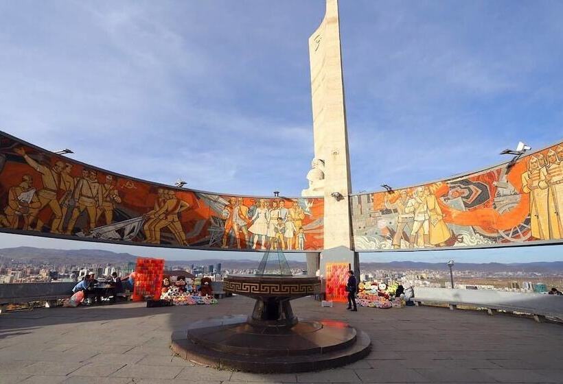 پانسیون Ubrainbow   Hostel