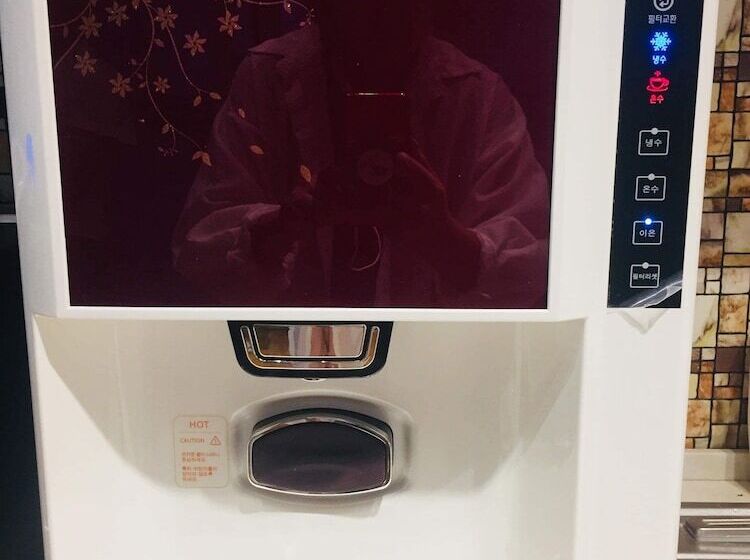 پانسیون Ubrainbow   Hostel