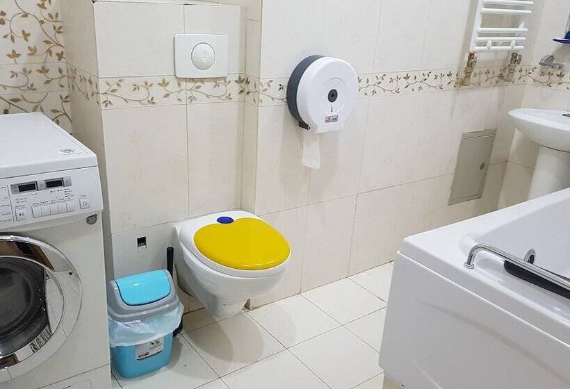 پانسیون Ubrainbow   Hostel