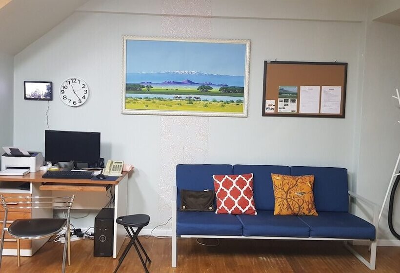 پانسیون Ubrainbow   Hostel