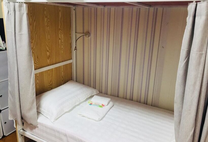 پانسیون Ubrainbow   Hostel