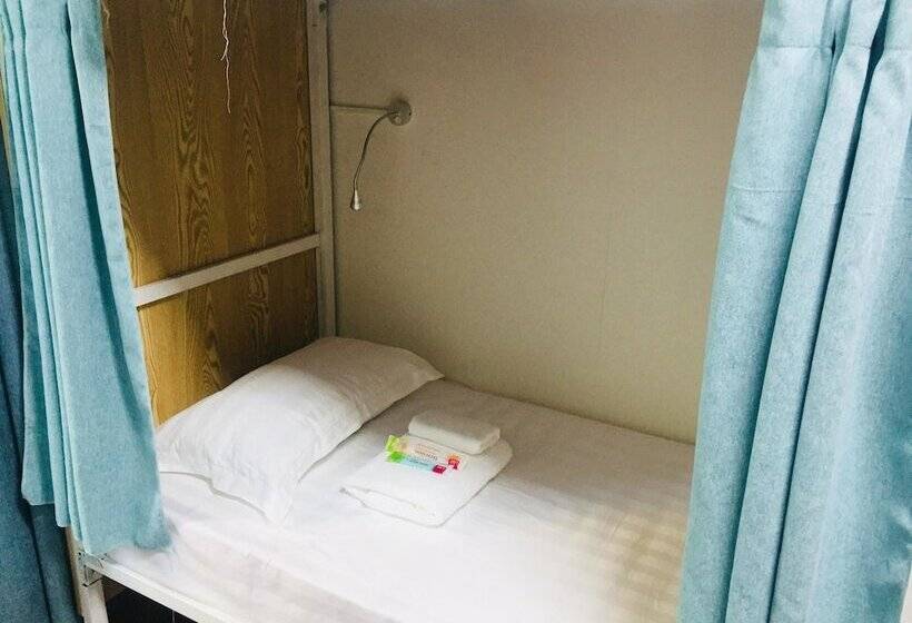 پانسیون Ubrainbow   Hostel