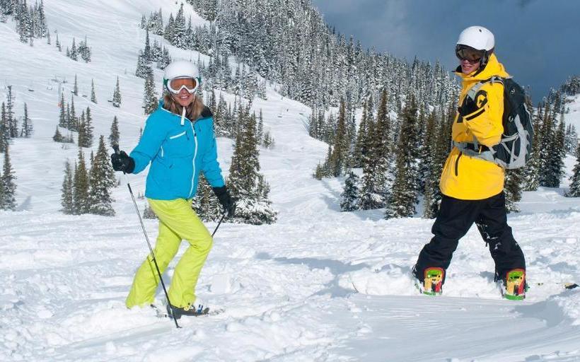 בית מלון כפרי Loge Alta Crystal Resort At Mt Rainier