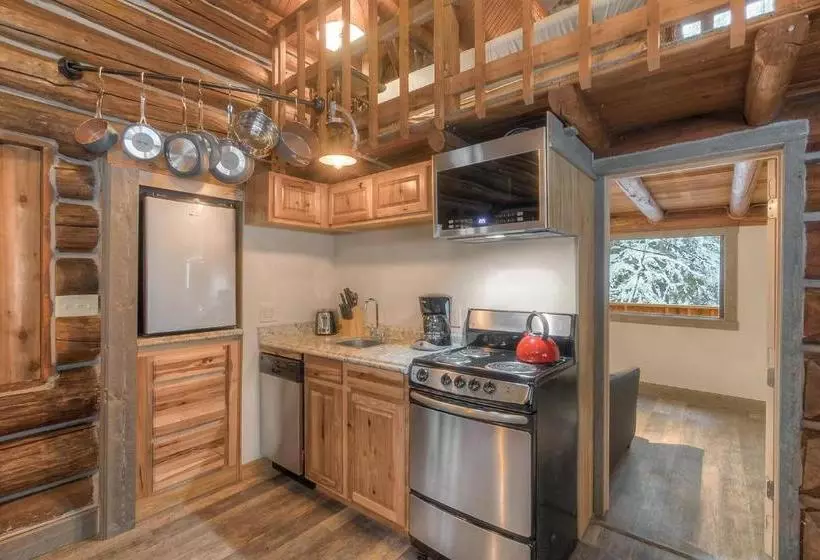 Hotelli Loge Alta Crystal Resort At Mt Rainier