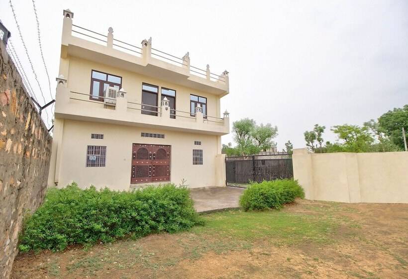 فندق O Kukas Guest House