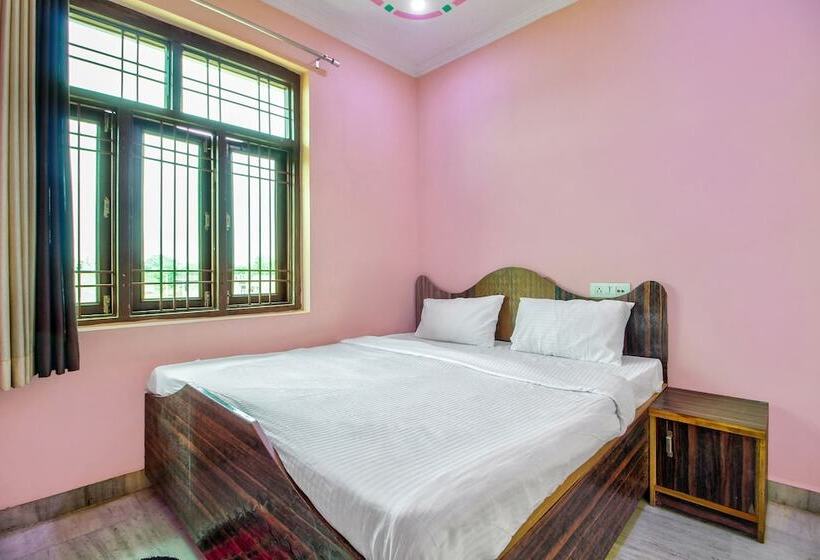 فندق O Kukas Guest House