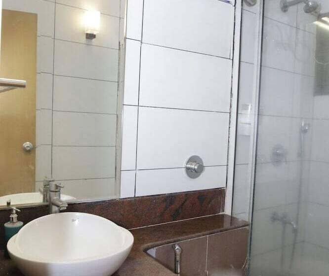 פנסיון Smartstay Service Apartment